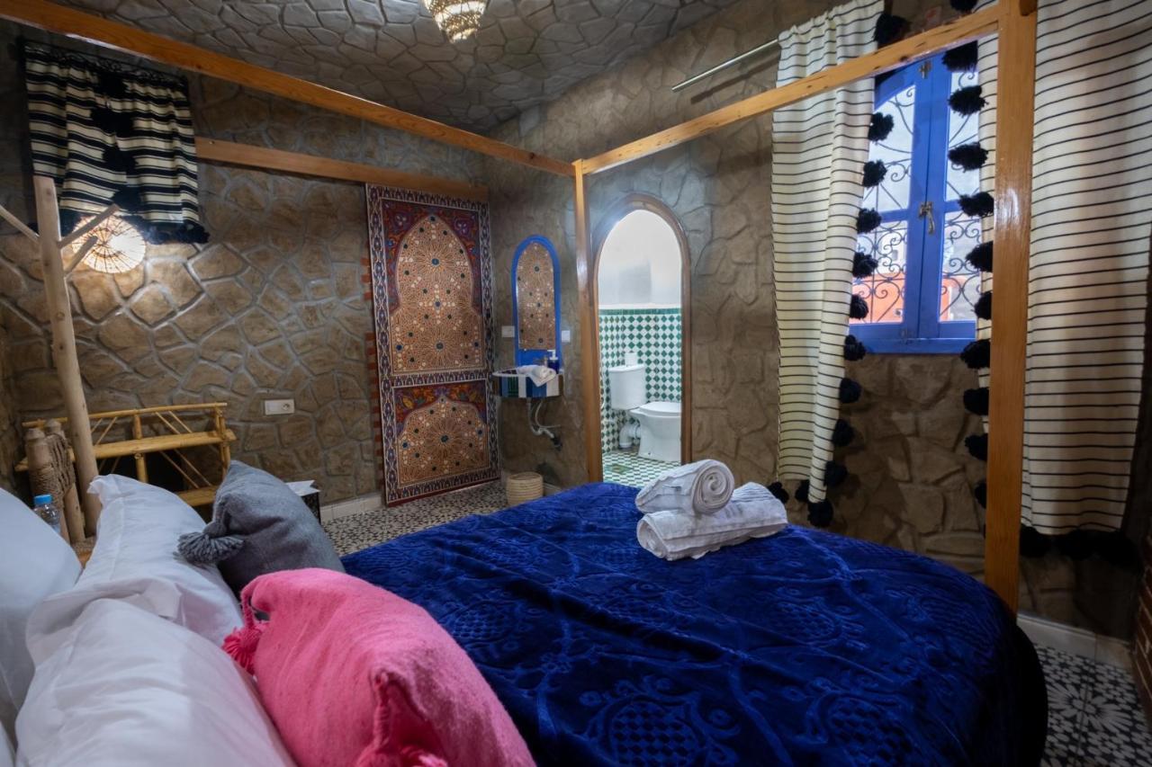 Riad Mosaic Chefchaouen Buitenkant foto