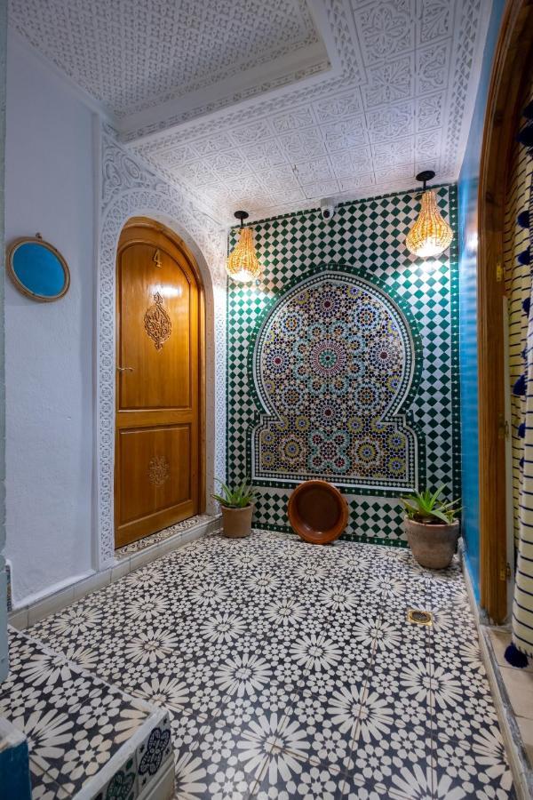 Riad Mosaic Chefchaouen Buitenkant foto
