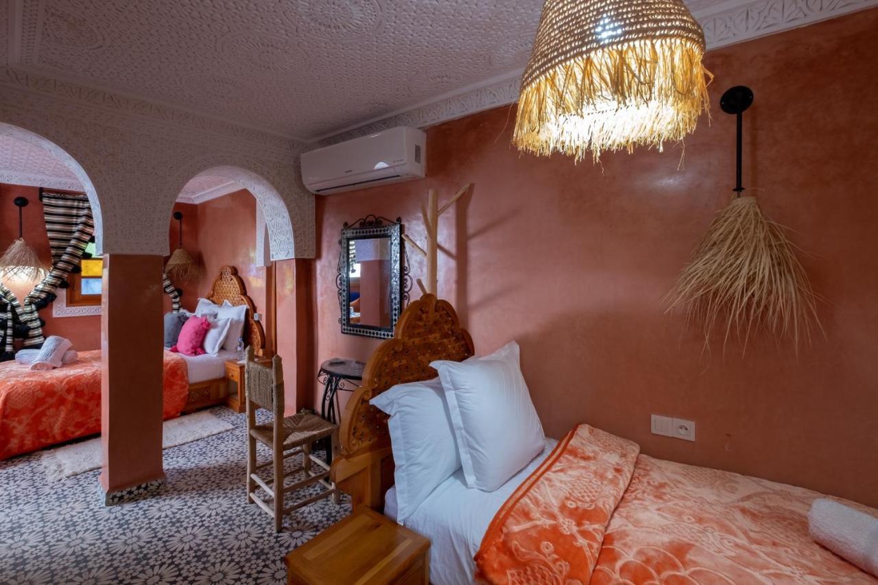 Riad Mosaic Chefchaouen Buitenkant foto
