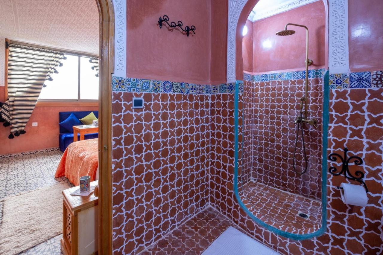Riad Mosaic Chefchaouen Buitenkant foto