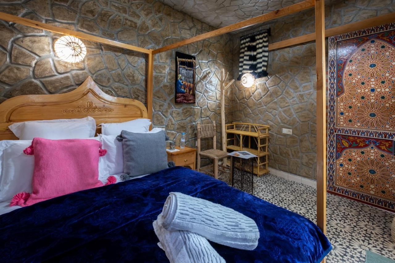 Riad Mosaic Chefchaouen Buitenkant foto