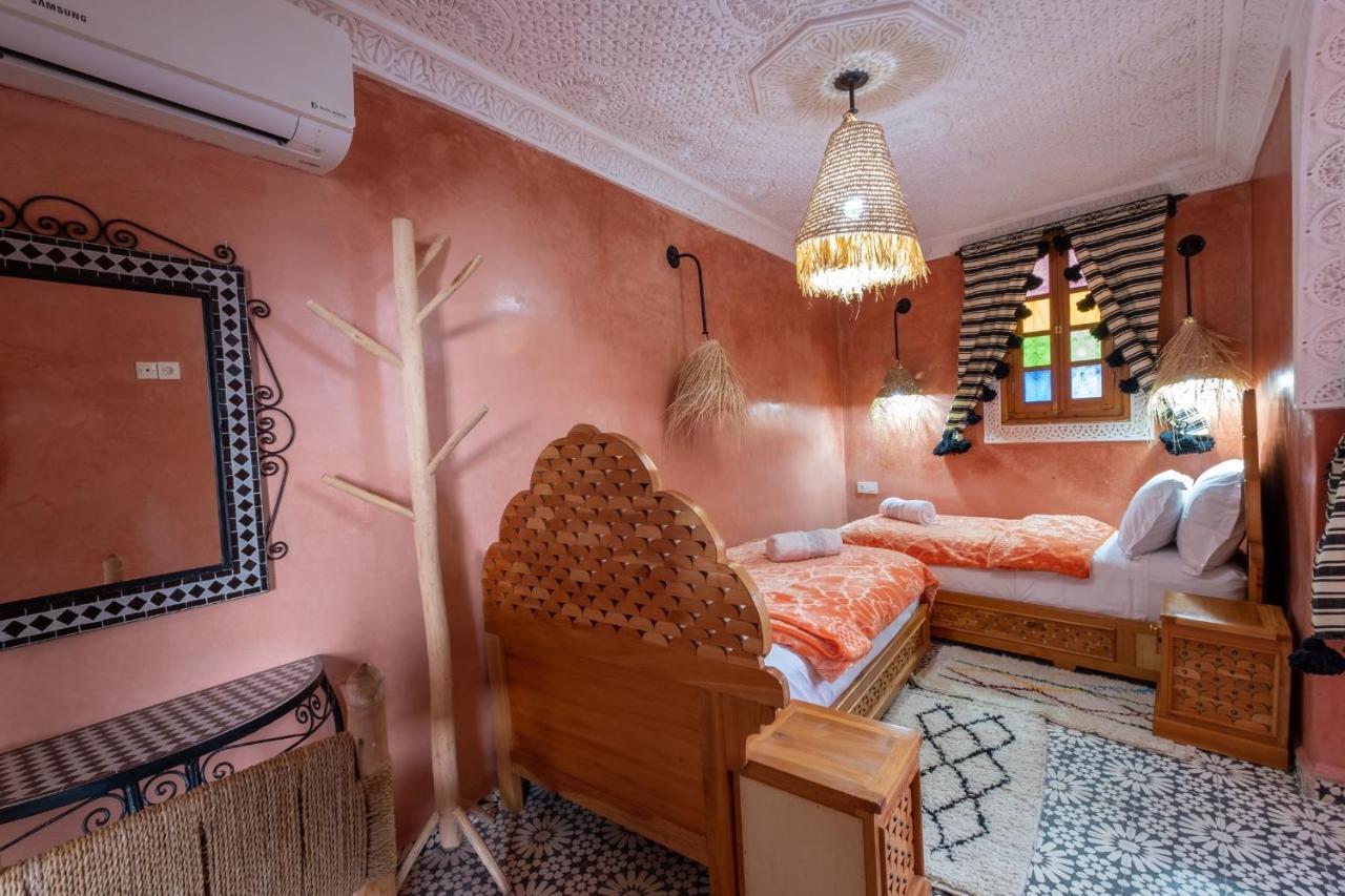 Riad Mosaic Chefchaouen Buitenkant foto